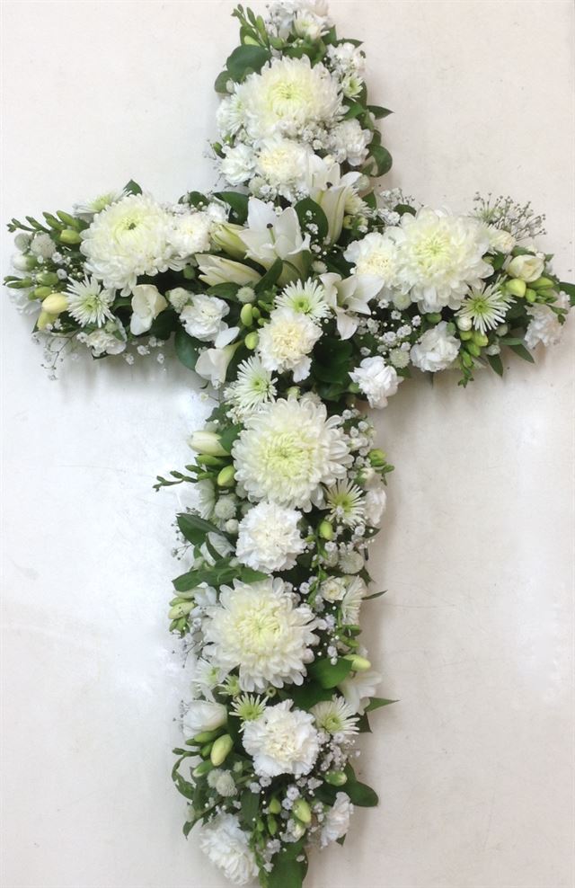 Large Cross Wreath